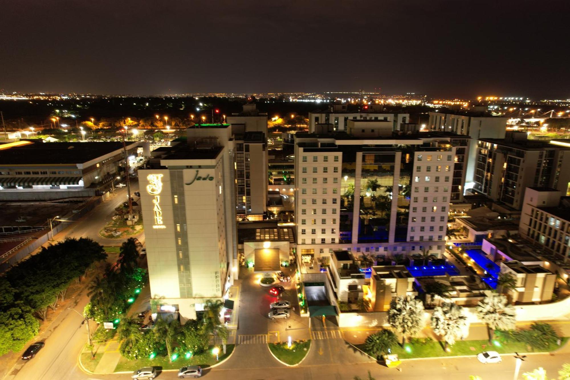 Jade Hotel Brasilia Candangolandia Екстер'єр фото Residential neighborhood in the city