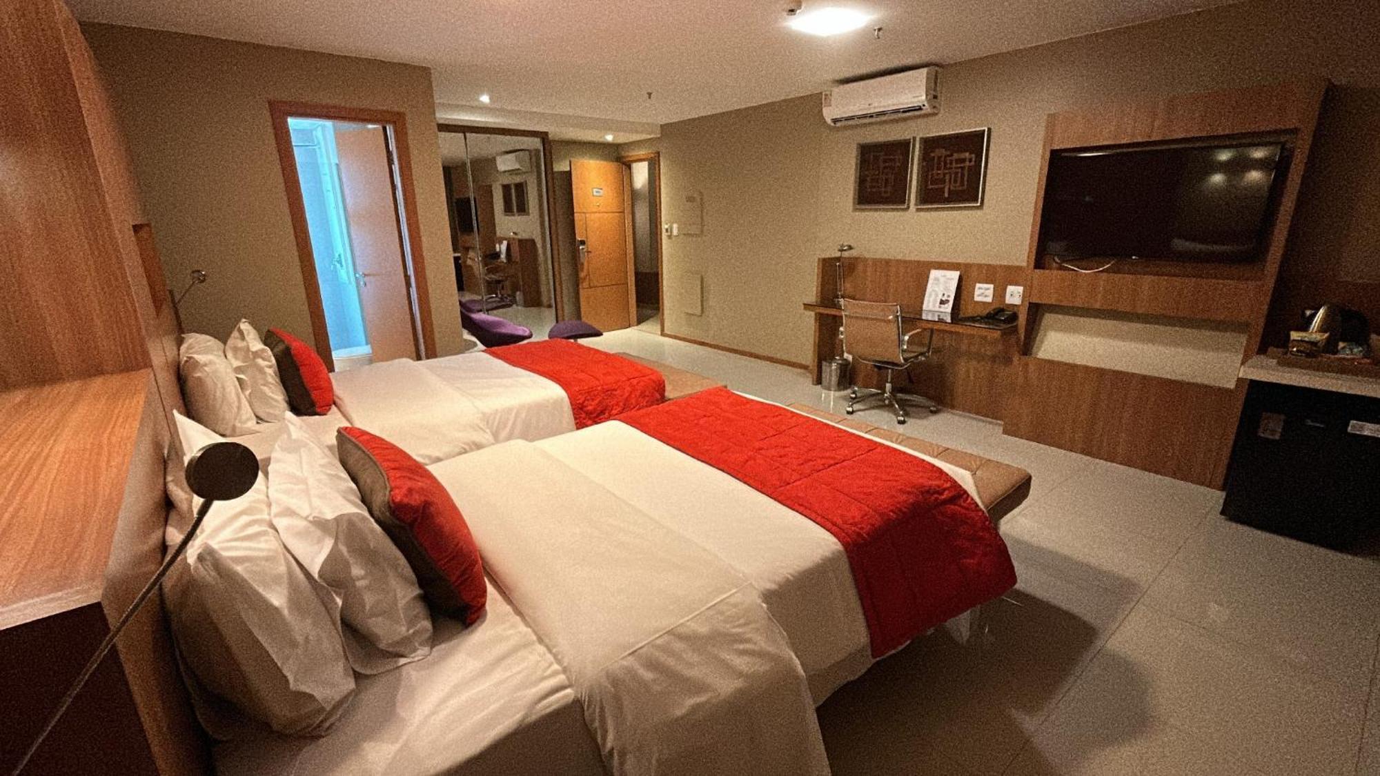 Jade Hotel Brasilia Candangolandia Екстер'єр фото A room at the hotel