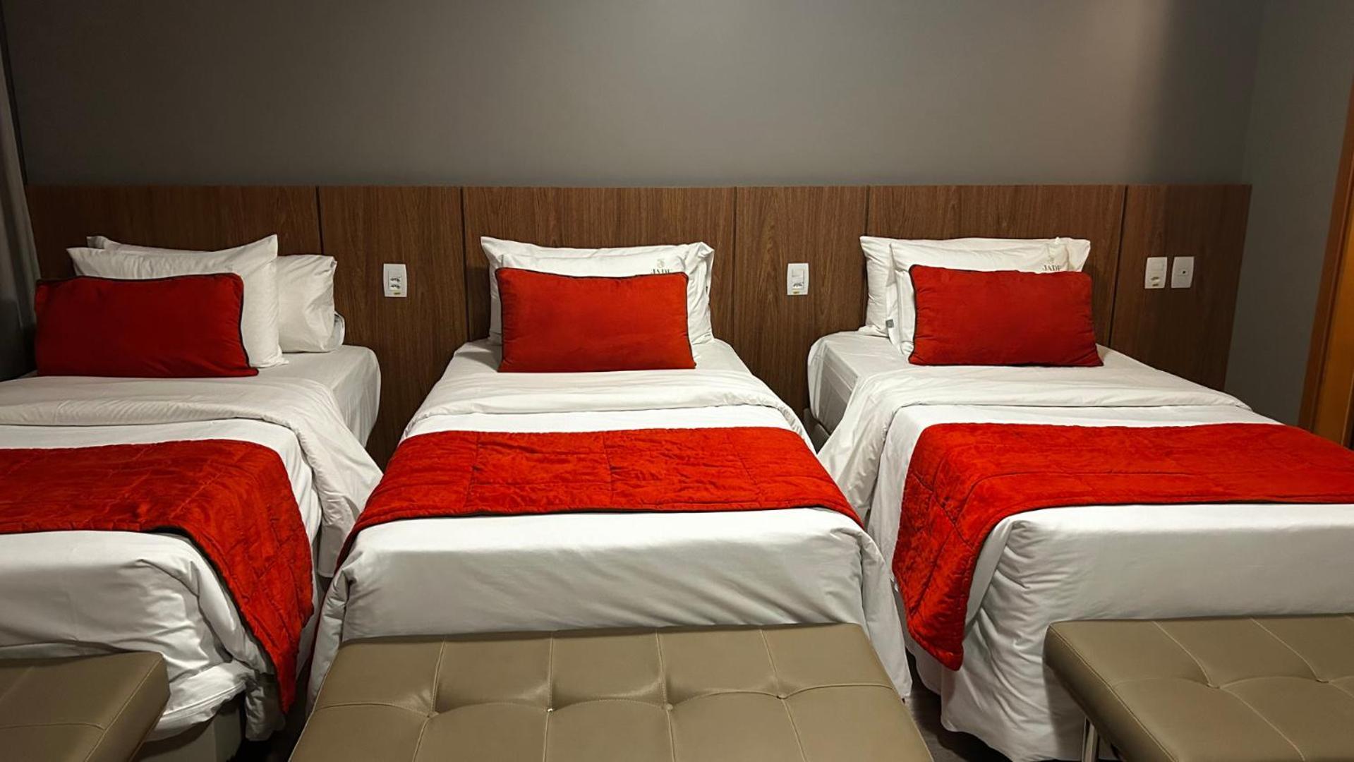 Jade Hotel Brasilia Candangolandia Екстер'єр фото A room at the hotel