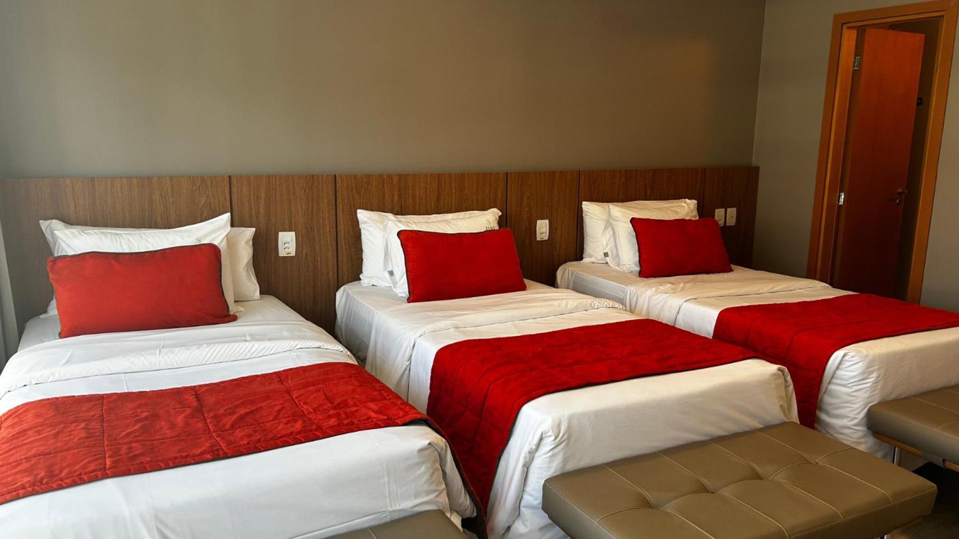 Jade Hotel Brasilia Candangolandia Екстер'єр фото A room at the hotel